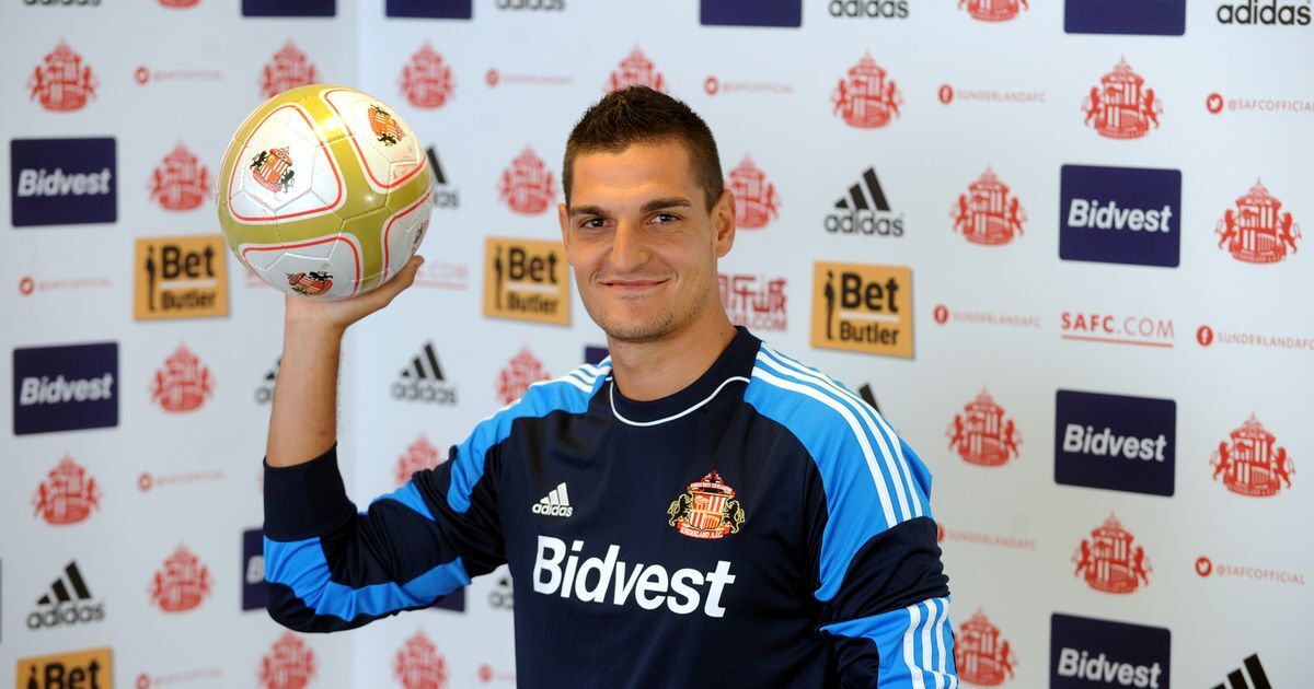 Mannone felt terrible playing behind closed doors  