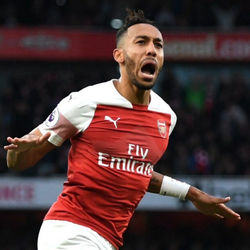 Wright believes Abameyang deserves to be playing at a level where he can win things  