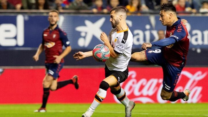 Valencia won over Osasuna on Sunday by 2-0  