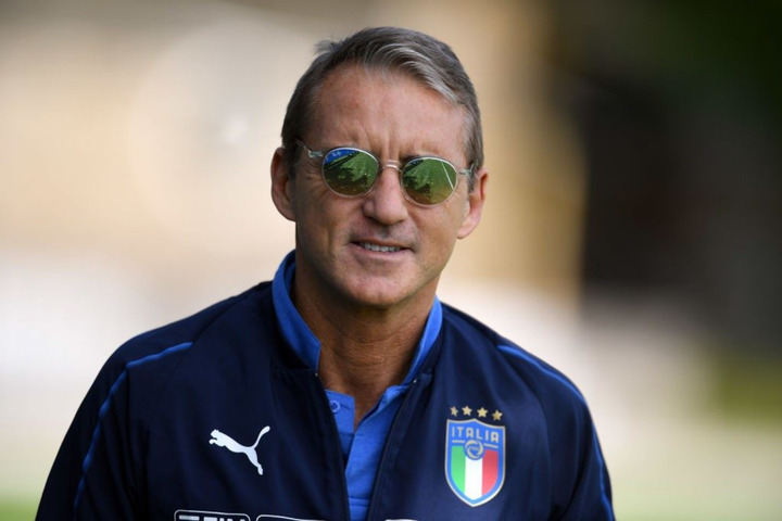 Mancini has praised Lorenzo Insigne and Federico Bernardeschi  