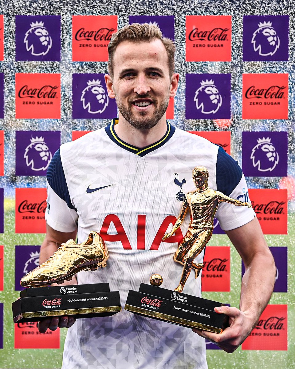Harry Kane wins Golden Boot and Playmaker of the Season award