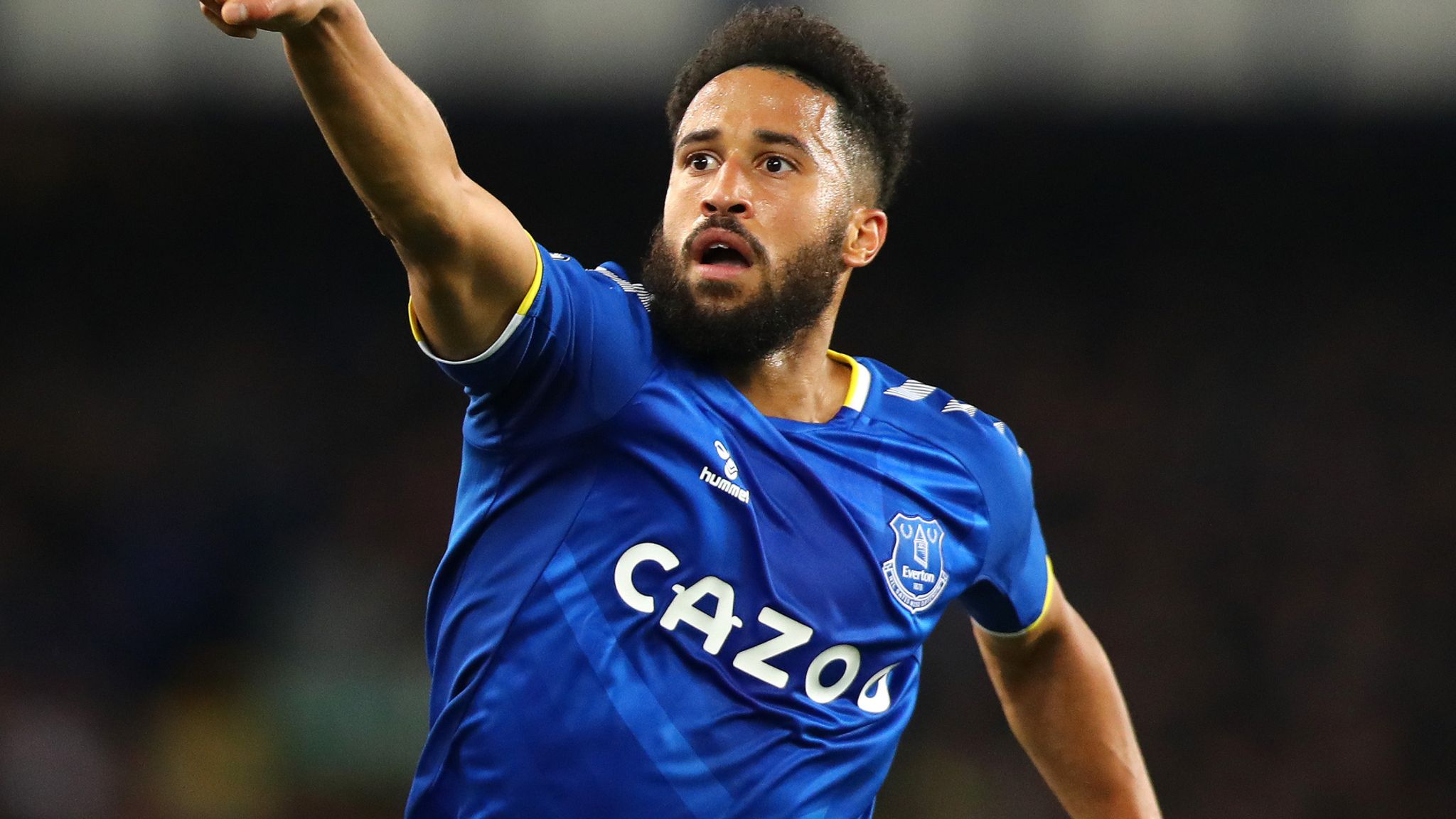 Andros Townsend: Everton forward says his mum is to thank for wondergoal