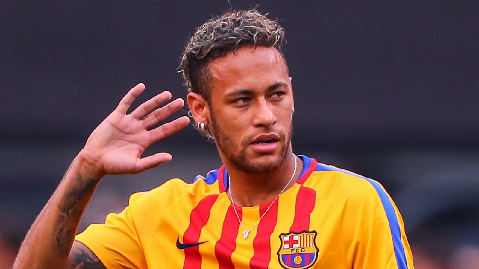 Neymar wanted Barcelona return before Lionel Messi exit