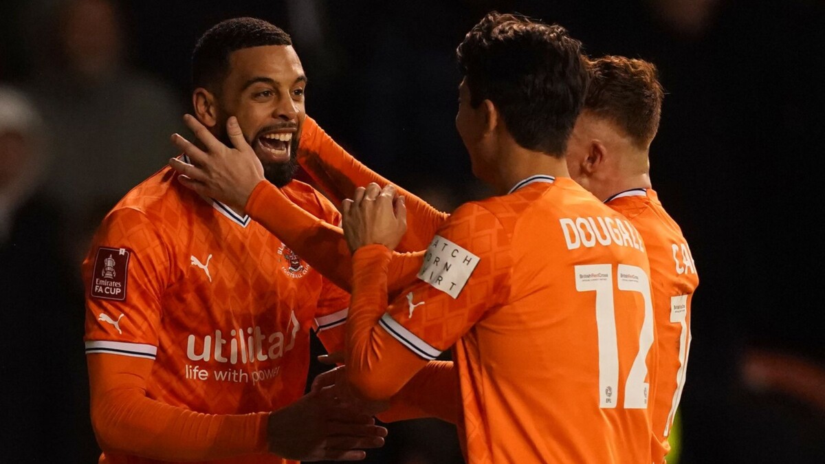 Football Results: Blackpool 4-1 Nottingham Forest