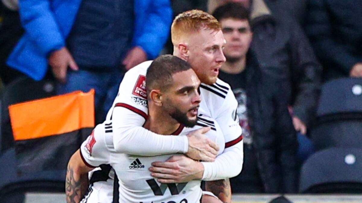 Football Results: Hull City 0-2 Fulham