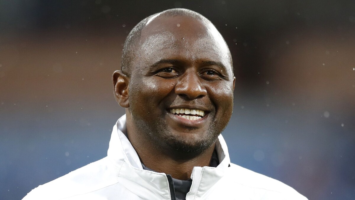 Crystal Palace: Patrick Vieira calls for time amid 11-game winless run